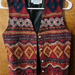 Central Falls Women's Multicolor Patterned Vest